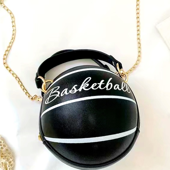BASKETBALL SHAPE CROSSBODY MINI BAG, METAL CHAIN, LETTERS PRINTED BLACK - Picture 4 of 6